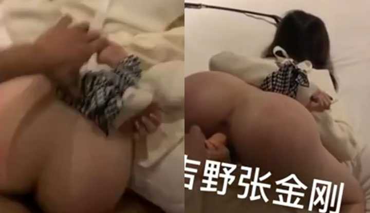 奇跡の低身長巨乳！！美少女JDをガチ口説き！！巨乳ながら引き締まったメリハリボディーしかもパイパン！チ○コを巧みな手コキでこねくり回し、やたら動く舌技で舐め上げる極上フェラで撃沈暴発→一滴残らずゴックンしちゃうザー汁好き変態娘♪映えを気にするイ○スタ女子が細い腰をヒクつかせ仰け反り絶頂乱発しカメラの前で映えまくる！！