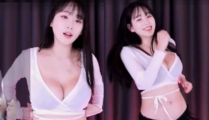 [韩国] 美女主播哈莉，性感巨乳热舞